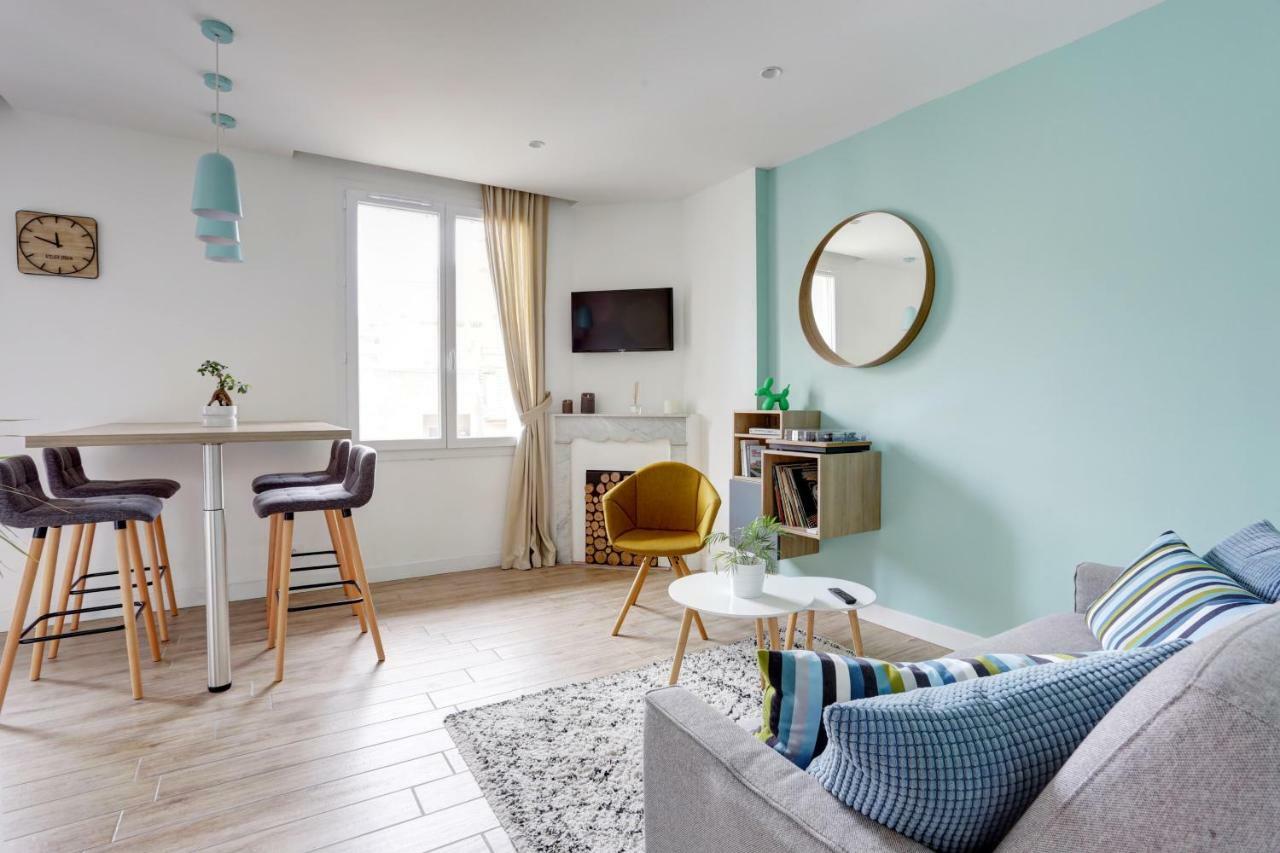 L'Amandine ,45 M2 Terrasse Et Garage Centre Ville Сен-Рафаэль Экстерьер фото